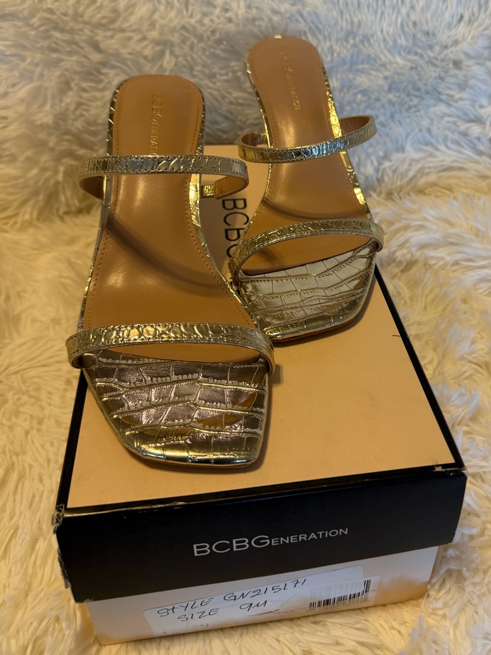 BCBGeneration Salin Slide Sandal